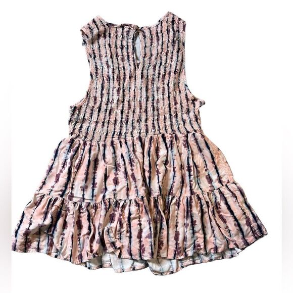 Torrid Rayon Twill Smocked Tiered Tank, Size 2X - Picture 6 of 7